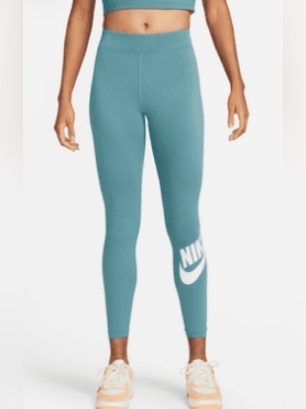 Nike One Women's Training High-Rise Leggings NWT Size medium (Aqua)